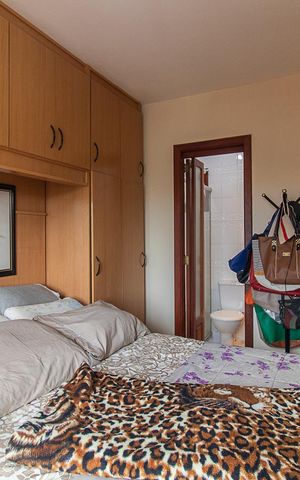 Casa de condomínio à venda com 197m², 3 quartos e 3 vagasQuarto 3 - Suíte