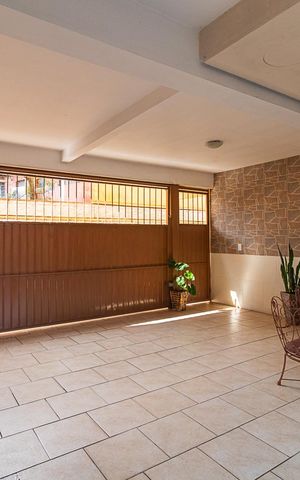 Casa de condomínio à venda com 197m², 3 quartos e 3 vagasGaragem