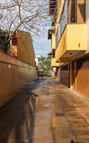 Casa de condomínio à venda com 197m², 3 quartos e 3 vagasÁrea comum