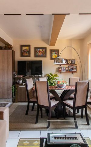 Casa de condomínio à venda com 197m², 3 quartos e 3 vagasSala