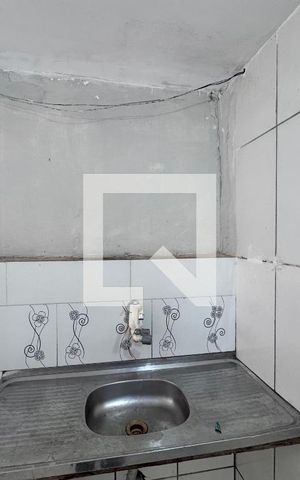 Casa à venda com 49m², 1 quarto e sem vaga