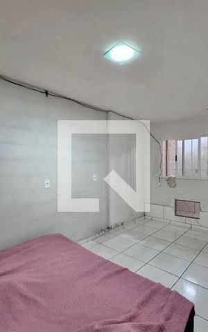 Casa à venda com 49m², 1 quarto e sem vaga