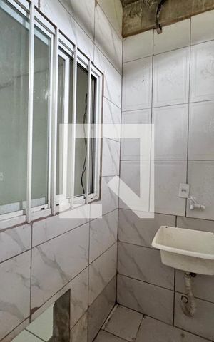 Casa à venda com 49m², 1 quarto e sem vaga