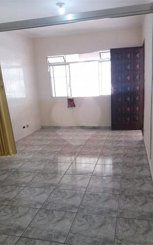 Casa de condomínio à venda com 217m², 1 quarto e sem vaga