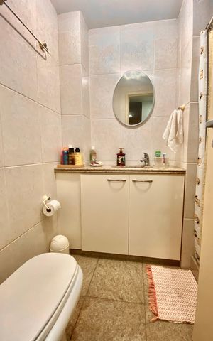 Apartamento à venda com 234m², 4 quartos e 1 vaga Apartamento à venda com 234m², 4 quartos e 1 vagaBanheiro Social 2