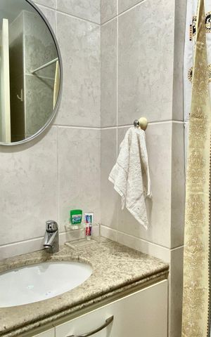 Apartamento à venda com 234m², 4 quartos e 1 vaga Apartamento à venda com 234m², 4 quartos e 1 vagaBanheiro Social 2