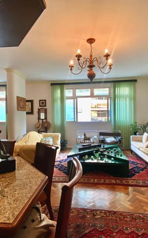 Apartamento à venda com 234m², 4 quartos e 1 vaga Apartamento à venda com 234m², 4 quartos e 1 vagaSala