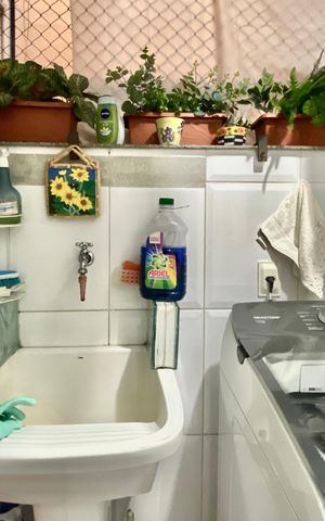 Apartamento à venda com 234m², 4 quartos e 1 vaga Apartamento à venda com 234m², 4 quartos e 1 vagaÁrea de Serviço