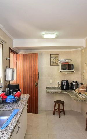 Casa de condomínio à venda com 100m², 3 quartos e 2 vagasCozinha