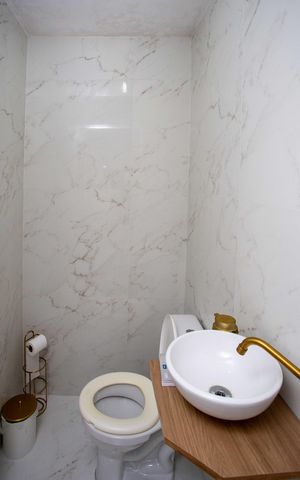 Casa à venda com 125m², 4 quartos e 1 vagaBanheiro de serviço