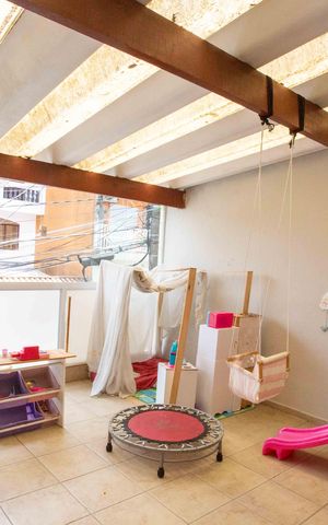 Casa à venda com 125m², 4 quartos e 1 vagaVaranda