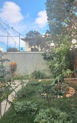 Casa à venda com 360m², 4 quartos e 4 vagasÁrea Externa