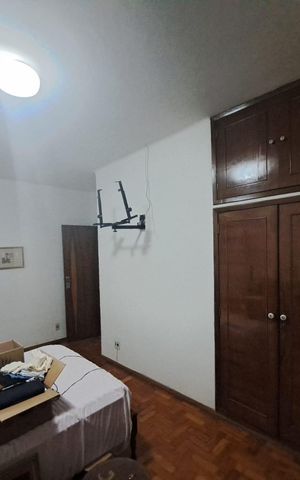 Casa à venda com 360m², 4 quartos e 4 vagasSuíte