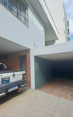 Casa à venda com 360m², 4 quartos e 4 vagasÁrea Externa