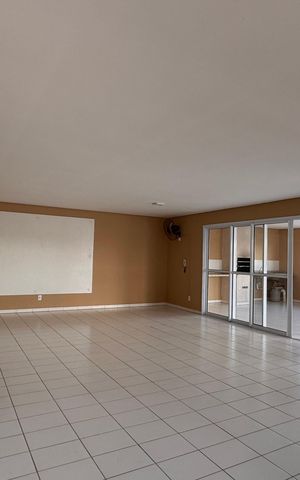 Apartamento à venda com 54m², 2 quartos e 1 vaga Apartamento à venda com 54m², 2 quartos e 1 vagaÁrea comum - Salão de festas