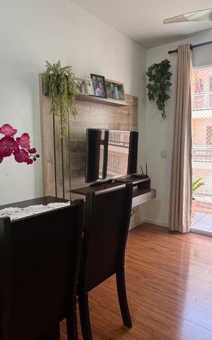 Apartamento à venda com 54m², 2 quartos e 1 vaga Apartamento à venda com 54m², 2 quartos e 1 vagaSala