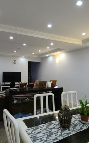 Casa à venda com 170m², 4 quartos e 2 vagasSala