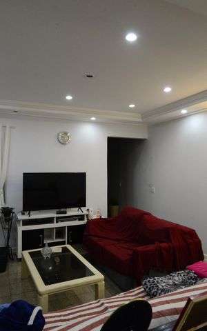 Casa à venda com 170m², 4 quartos e 2 vagasSala