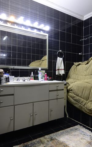 Casa à venda com 170m², 4 quartos e 2 vagasBanheiro