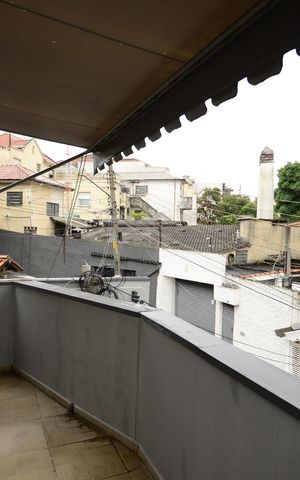 Casa à venda com 170m², 4 quartos e 2 vagasvaranda