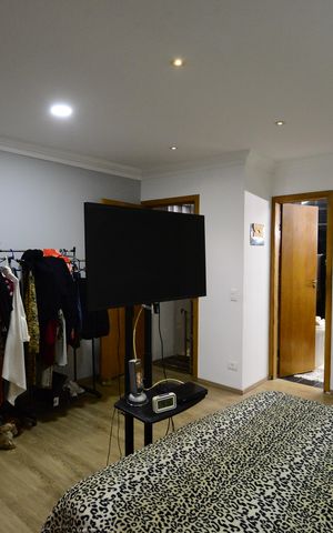 Casa à venda com 170m², 4 quartos e 2 vagasQuarto