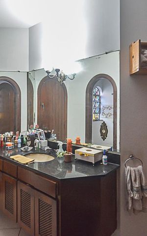 Casa à venda com 541m², 4 quartos e 2 vagas Casa à venda com 541m², 4 quartos e 2 vagasBanheiro da Suíte 2