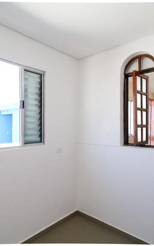 Casa à venda com 504m², 12 quartos e 3 vagas Casa à venda com 504m², 12 quartos e 3 vagasQuarto 2
