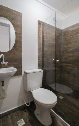 Casa à venda com 504m², 12 quartos e 3 vagas Casa à venda com 504m², 12 quartos e 3 vagasBanheiro da Suíte
