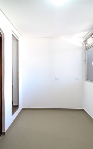 Casa à venda com 504m², 12 quartos e 3 vagas Casa à venda com 504m², 12 quartos e 3 vagasSala
