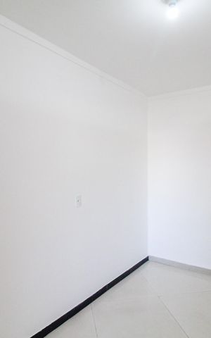 Casa à venda com 504m², 12 quartos e 3 vagas Casa à venda com 504m², 12 quartos e 3 vagasSuíte