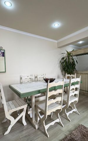Apartamento à venda com 105m², 3 quartos e 2 vagas Apartamento à venda com 105m², 3 quartos e 2 vagasSala