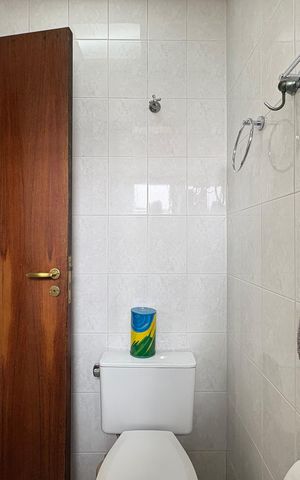 Apartamento à venda com 105m², 3 quartos e 2 vagas Apartamento à venda com 105m², 3 quartos e 2 vagasBanheiro da Suíte