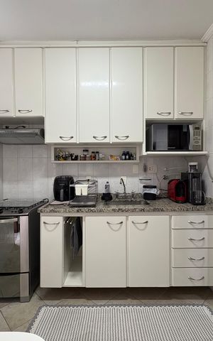 Apartamento à venda com 105m², 3 quartos e 2 vagas Apartamento à venda com 105m², 3 quartos e 2 vagasCozinha