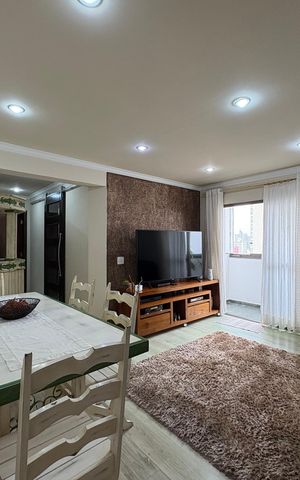 Apartamento à venda com 105m², 3 quartos e 2 vagas Apartamento à venda com 105m², 3 quartos e 2 vagasSala