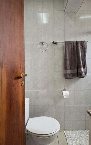 Apartamento à venda com 105m², 3 quartos e 2 vagas Apartamento à venda com 105m², 3 quartos e 2 vagasBanheiro da Suíte