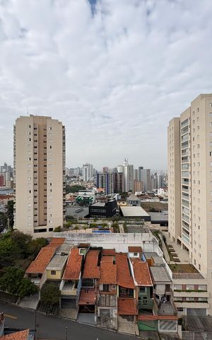 Apartamento à venda com 105m², 3 quartos e 2 vagas Apartamento à venda com 105m², 3 quartos e 2 vagasVista da Sacada