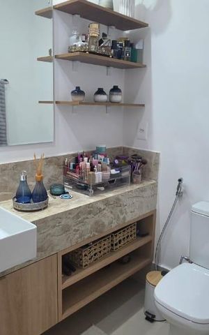 Apartamento à venda com 74m², 2 quartos e 2 vagas Apartamento à venda com 74m², 2 quartos e 2 vagasBanheiro da Suíte