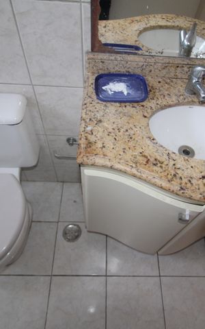 Apartamento à venda com 60m², 3 quartos e sem vagaQuarto 3 - Banheiro