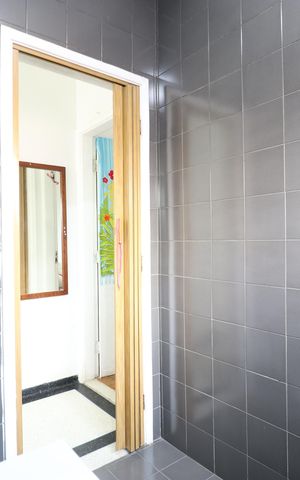 Casa à venda com 135m², 3 quartos e 1 vagaBanheiro