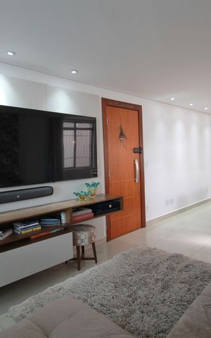 Apartamento à venda com 120m², 4 quartos e 2 vagasSala - Estar