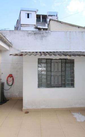 Casa à venda com 70m², 1 quarto e sem vagaGaragem