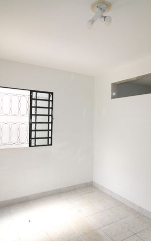 Casa à venda com 70m², 1 quarto e sem vagaQuarto