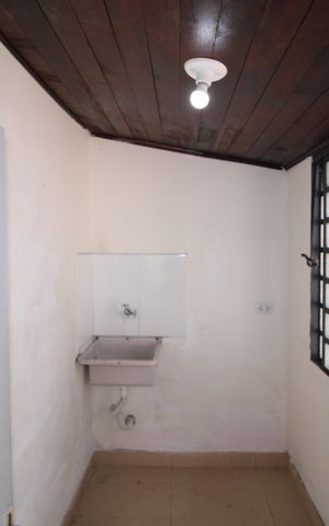 Casa à venda com 70m², 1 quarto e sem vagaÁrea de Serviço