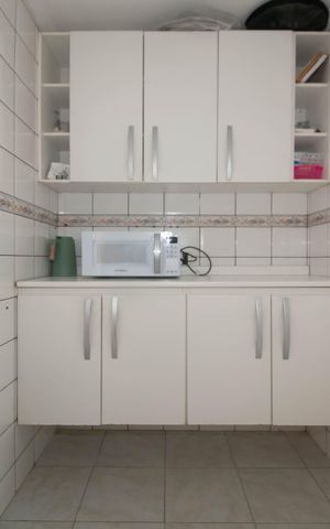 Apartamento à venda com 64m², 2 quartos e 1 vagaCozinha