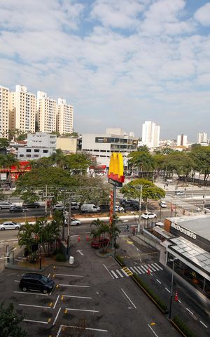 Apartamento para alugar com 56m², 2 quartos e 1 vagaVista do Quarto 1