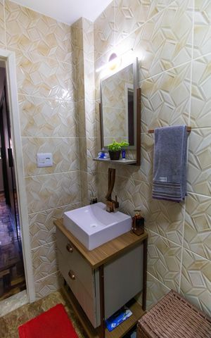 Apartamento à venda com 150m², 3 quartos e 1 vaga Apartamento à venda com 150m², 3 quartos e 1 vagaBanheiro da Suíte