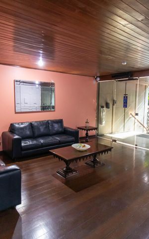 Apartamento à venda com 150m², 3 quartos e 1 vaga Apartamento à venda com 150m², 3 quartos e 1 vagaÁrea comum