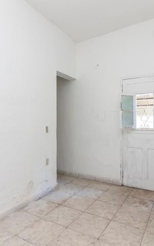 Casa à venda com 460m², 15 quartos e sem vaga Casa à venda com 460m², 15 quartos e sem vagaCozinha da Casa 2