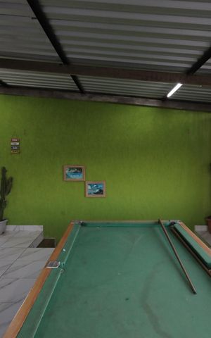Casa à venda com 300m², 3 quartos e 1 vagaÁrea comum