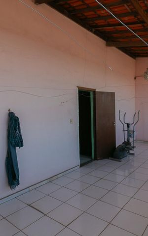 Casa à venda com 360m², 5 quartos e 4 vagas Casa à venda com 360m², 5 quartos e 4 vagasVista do Quarto 2